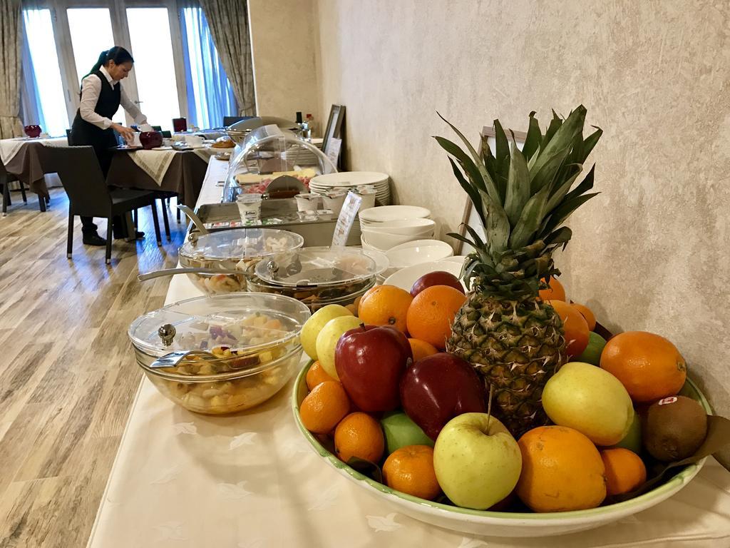 Relais Mondotella Pozzolengo Exteriör bild